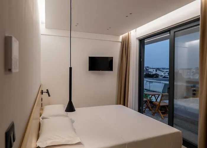 Austin Boutique * Sarande