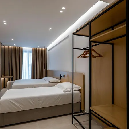 Austin Boutique Hotel *