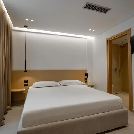 Austin Boutique * Sarande